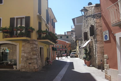 Bardolino the old town