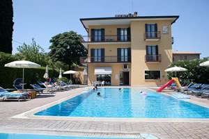 Residence Beatrix in Bardolino lake of Garda