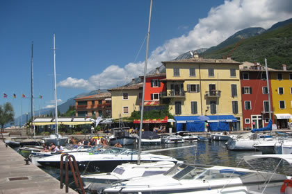 Brenzone Castelletto the lakeshore