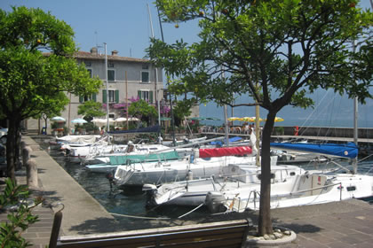 Gargnano Villa the port