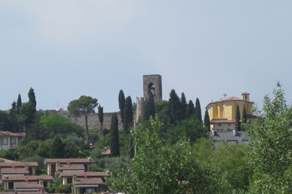 Moniga the castle and the parish church