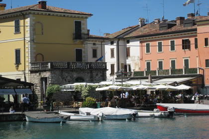 Peschiera the typical restaurants