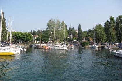 San Felice del Benaco the lakeshore