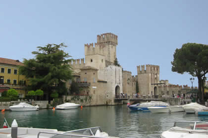 Sirmione entrance to the castle